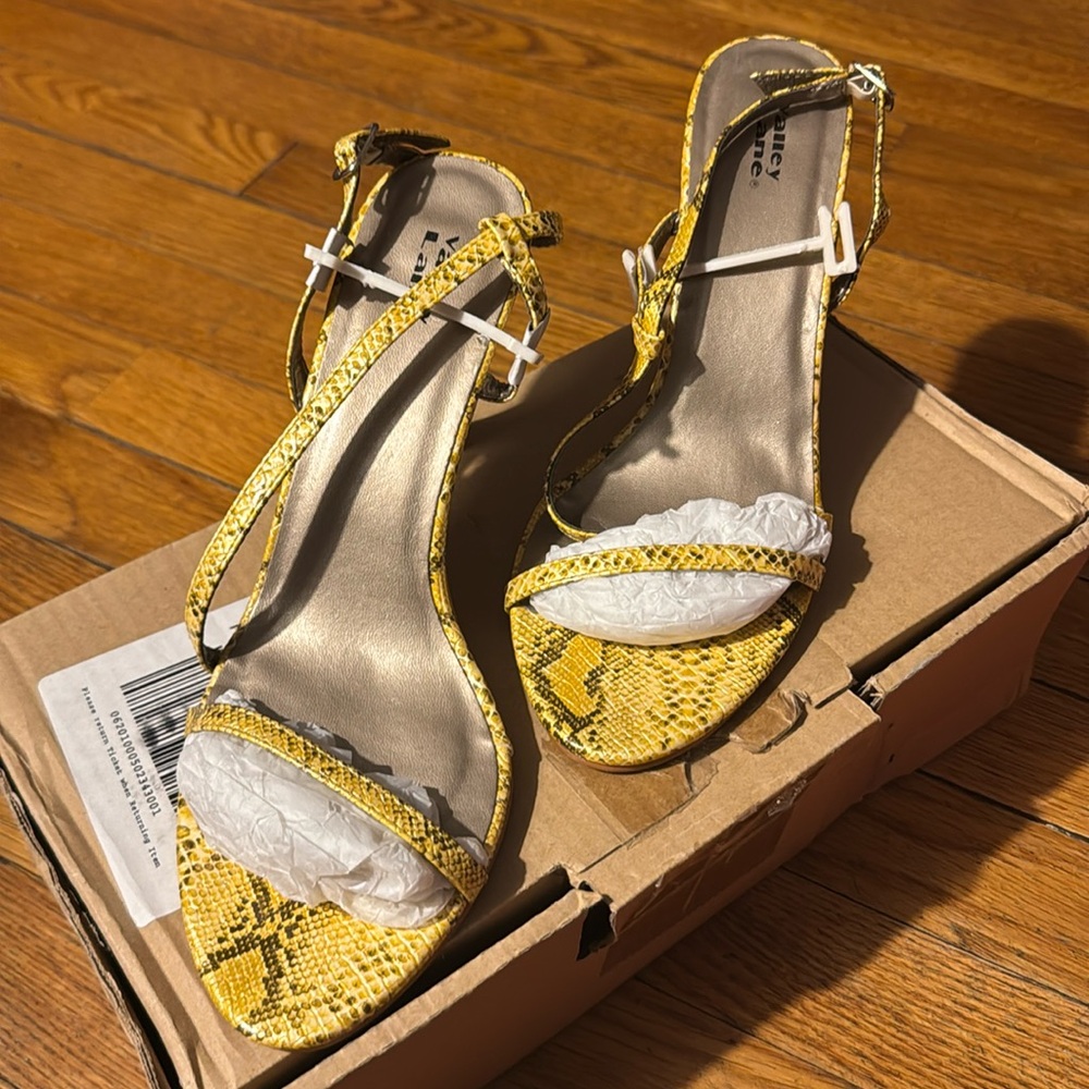 Valley Lane Animal Print heel